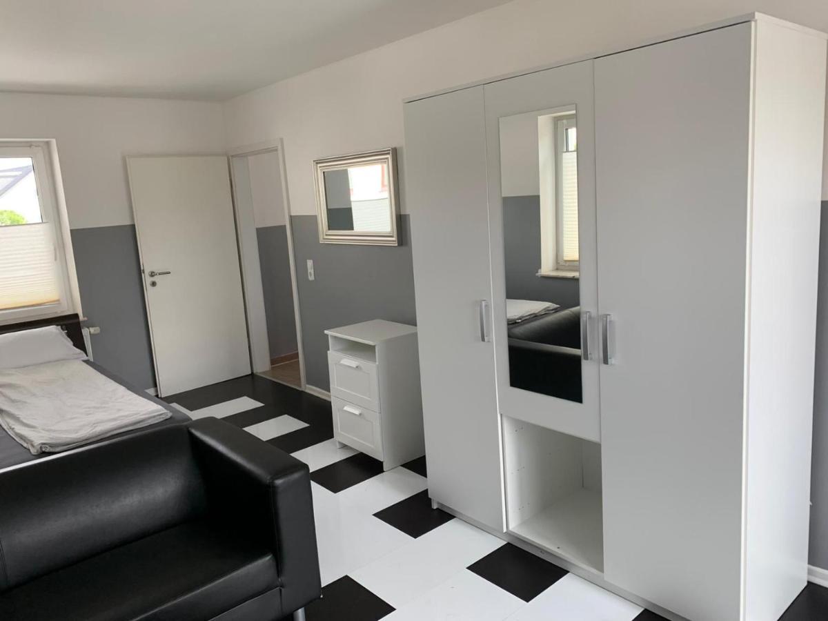 Apartment Voll Moebeliert Mit Balkon Bremen Eksteriør billede